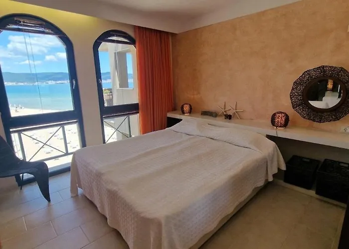 Beachfront Oasis Vip Club דירה סאני ביץ'