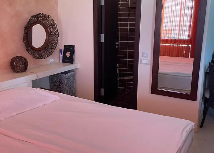 Beachfront Oasis Vip Club *