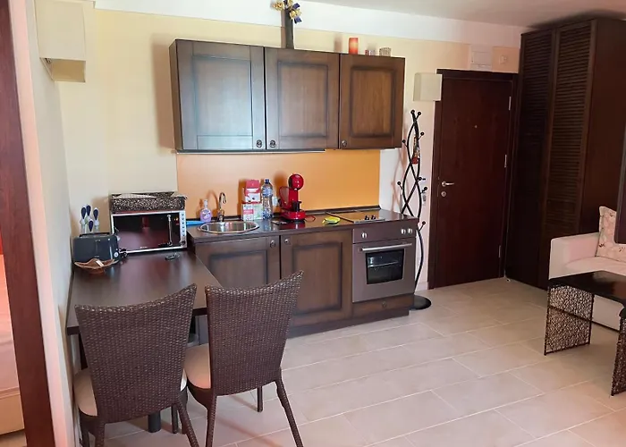 Beachfront Oasis Vip Club דירה *